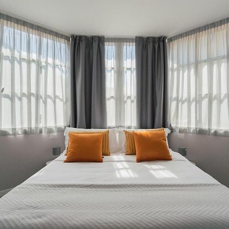 Sant'Agostino Apartments By Rent All Como Dış mekan fotoğraf