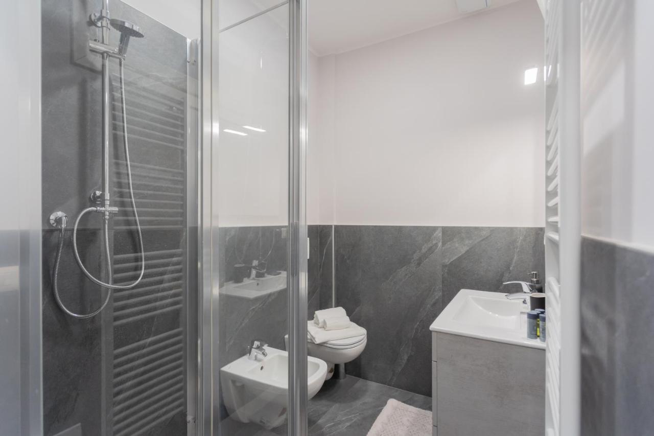 Sant'Agostino Apartments By Rent All Como Dış mekan fotoğraf