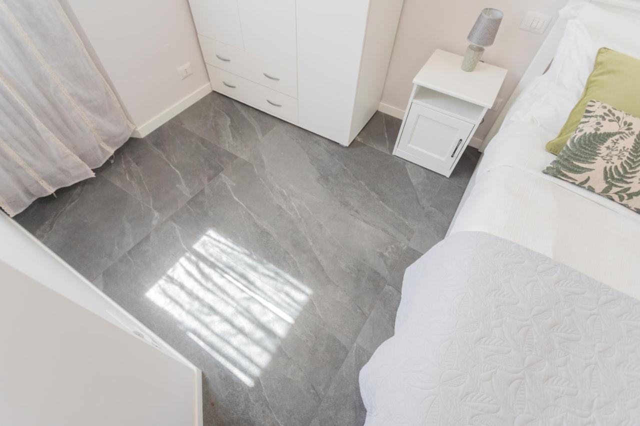Sant'Agostino Apartments By Rent All Como Dış mekan fotoğraf