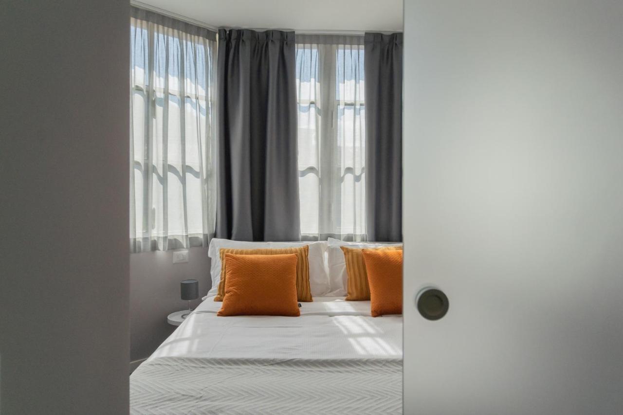 Sant'Agostino Apartments By Rent All Como Dış mekan fotoğraf
