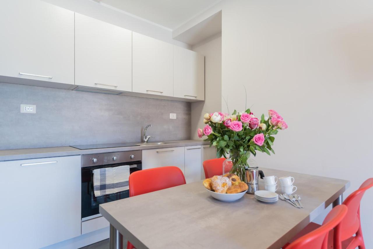 Sant'Agostino Apartments By Rent All Como Dış mekan fotoğraf