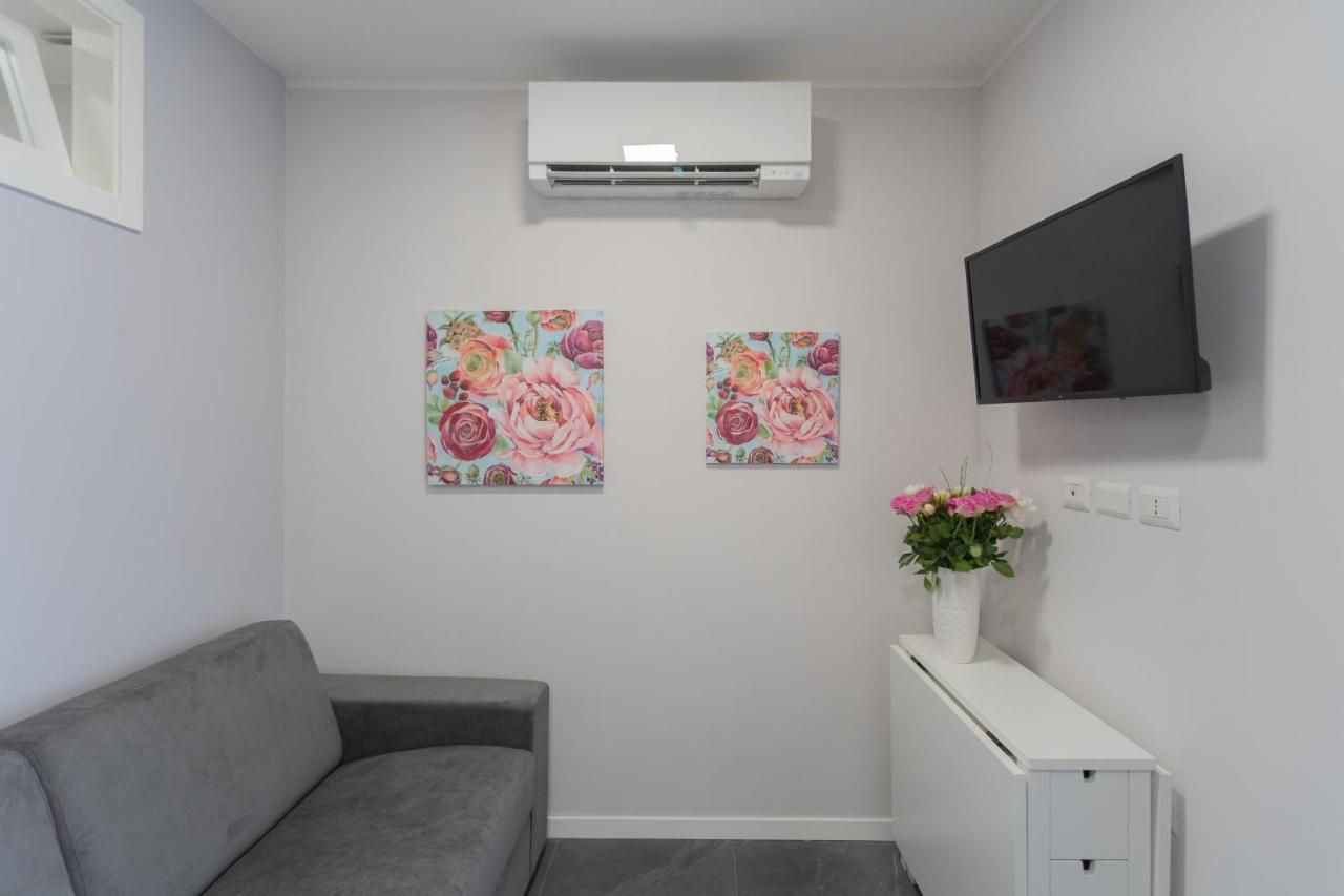 Sant'Agostino Apartments By Rent All Como Dış mekan fotoğraf